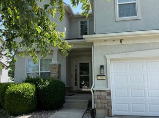 1200 SW Sapperton Rd, Lees Summit, MO 64083