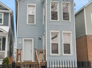 1707 N Washtenaw Ave, Chicago, IL 60647