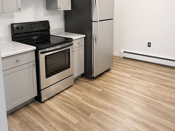 2nd image of 736 E 11th Ave #6