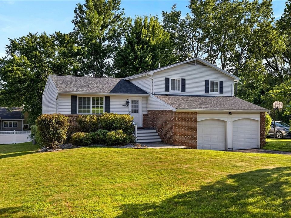 1st image of 89 Staglen Dr