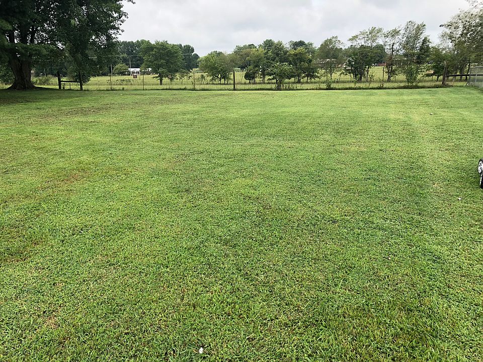 2nd image of 15 Village Park Dr
