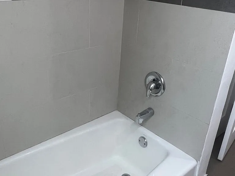 11601 Gorham Ave — Photo 14