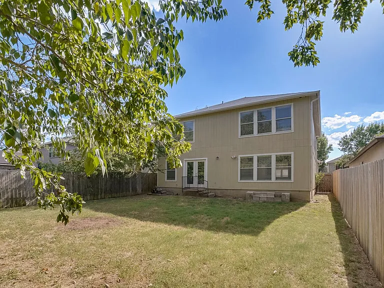 2602 Stapleford Dr — Photo 20