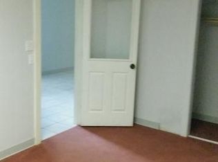 1404 21st St, Huntsville, TX 77340