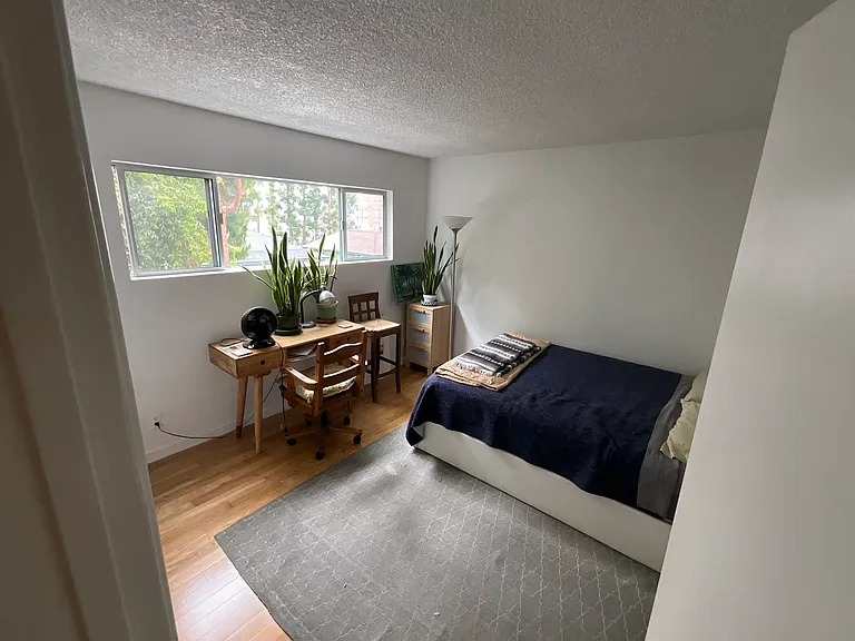 1830 Taft Ave #306 — Photo 4