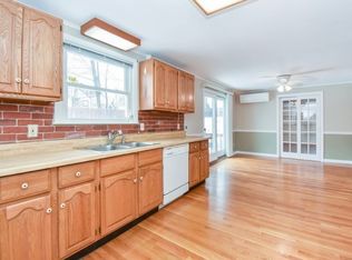 960 Concord St #1, Framingham, MA 01701