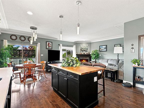 3rd image of 1752 White Blossom Way