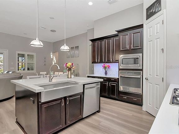 5th image of 19419 AUTUMN CHASE COURT