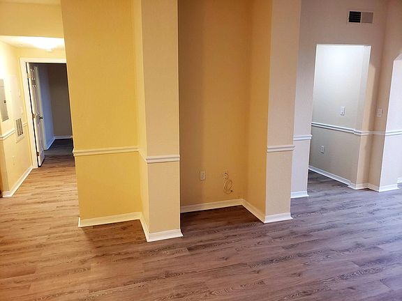 5th image of 23640 Walden Center Dr APT 307