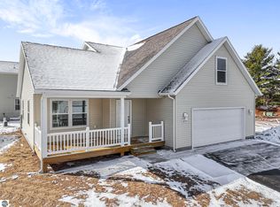 2857 Jade Ln, Traverse City, MI 49684