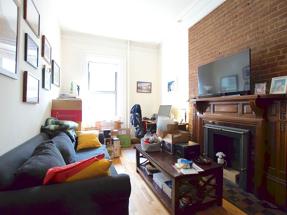 1st image of 49 W 73rd St APT 4A