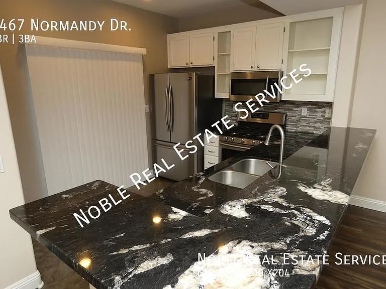 1467 Normandy Dr — Photo 11