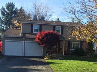 2160 Kingston Dr, Maumee, OH 43537