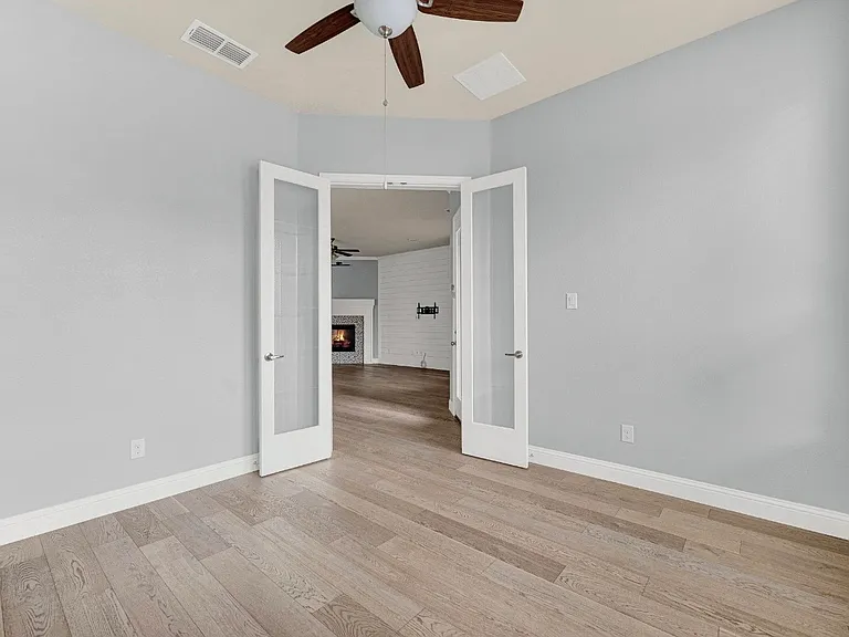 3042 Seattle Slew Dr — Photo 8