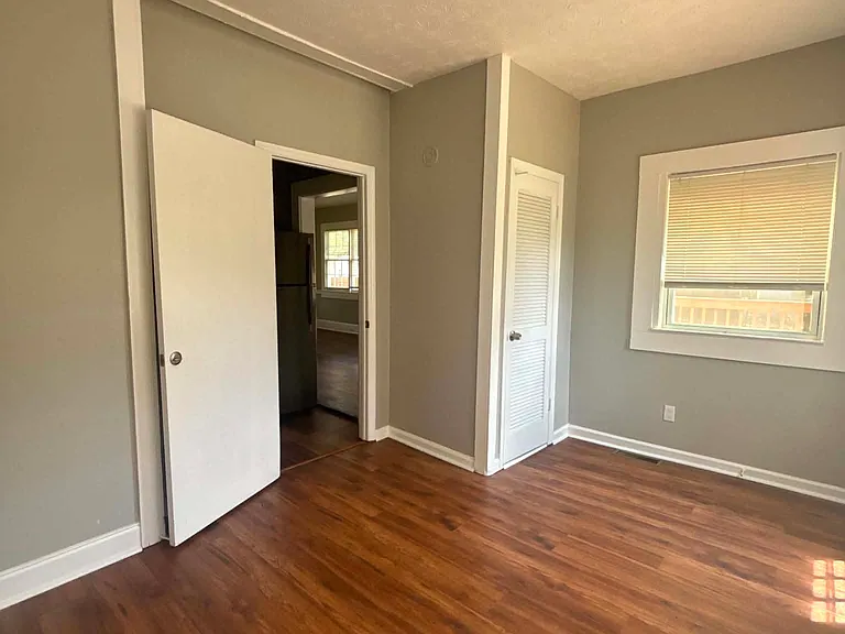 920 Lamore St — Photo 21