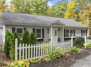 40 Arrow Trl, Groton, MA 01450