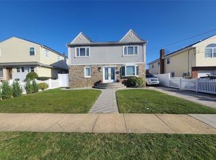 50 Carroll St, Roosevelt, NY 11575