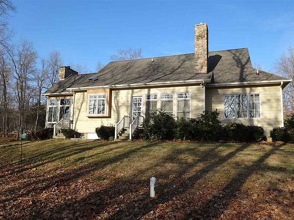 3rd image of 56 Blue Heron Ln