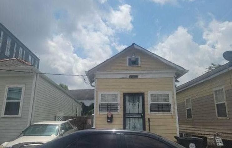 1st image of 530 S Rocheblave St