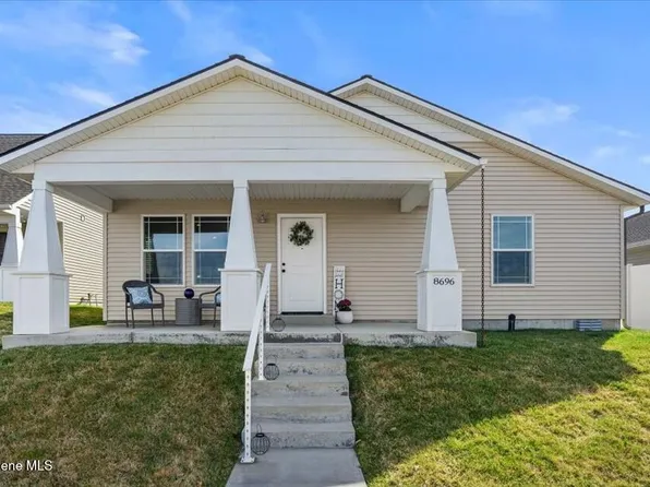 8696 N Spokane St, Post Falls, ID 83854