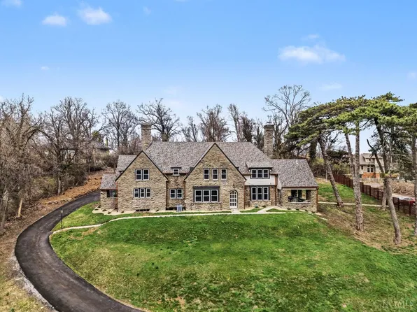 740 N Fred Shuttlesworth Cir, Cincinnati, OH 45229