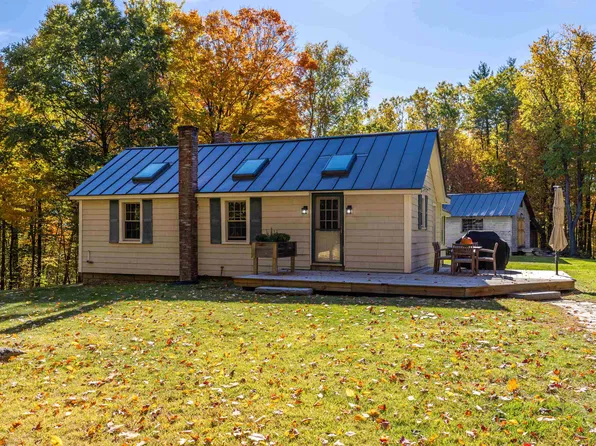 42 Lake View Drive, Concord, NH 03303