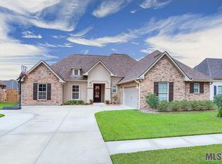 18085 Old Reserve Dr, Prairieville, LA 70769