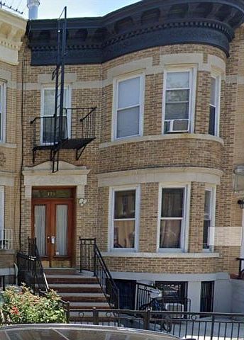 1st image of 199 Bay 20th St APT 1