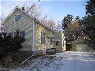 2nd image of 154 Cottage Ave