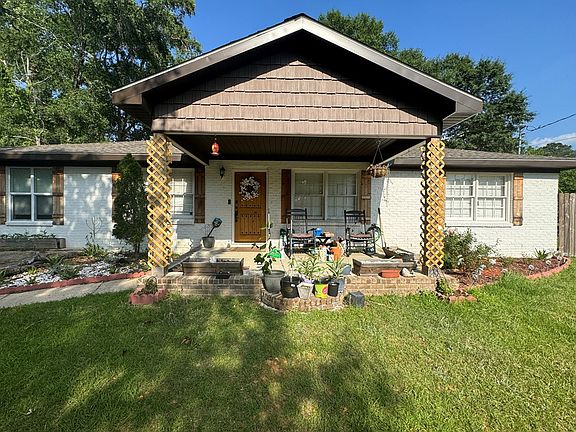 2nd image of 107 Parklane Dr