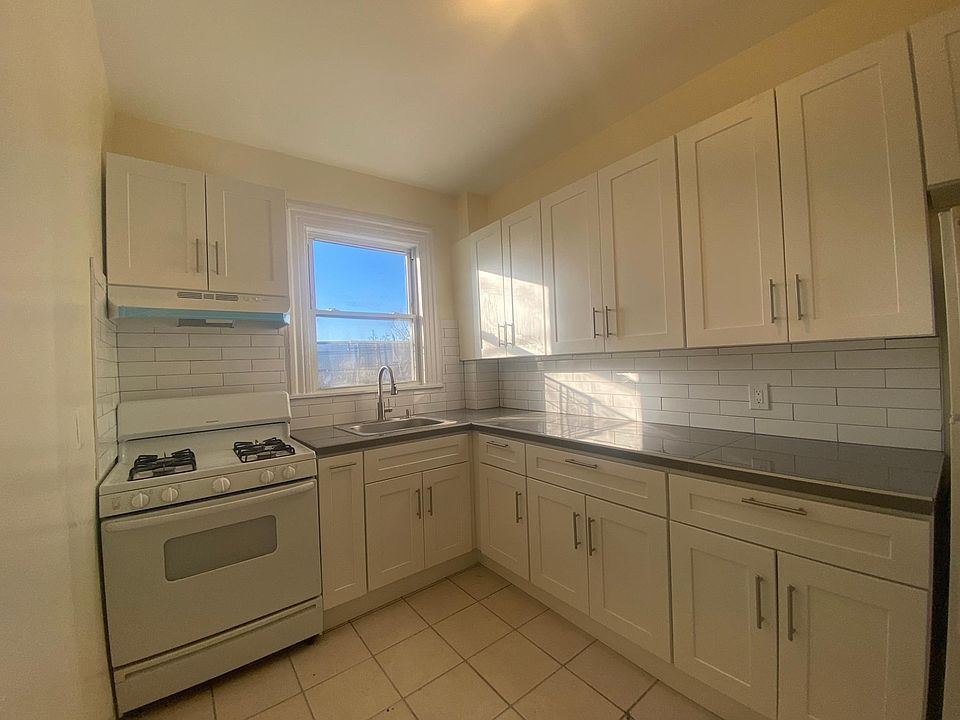 1st image of 337 Warburton Ave #2F