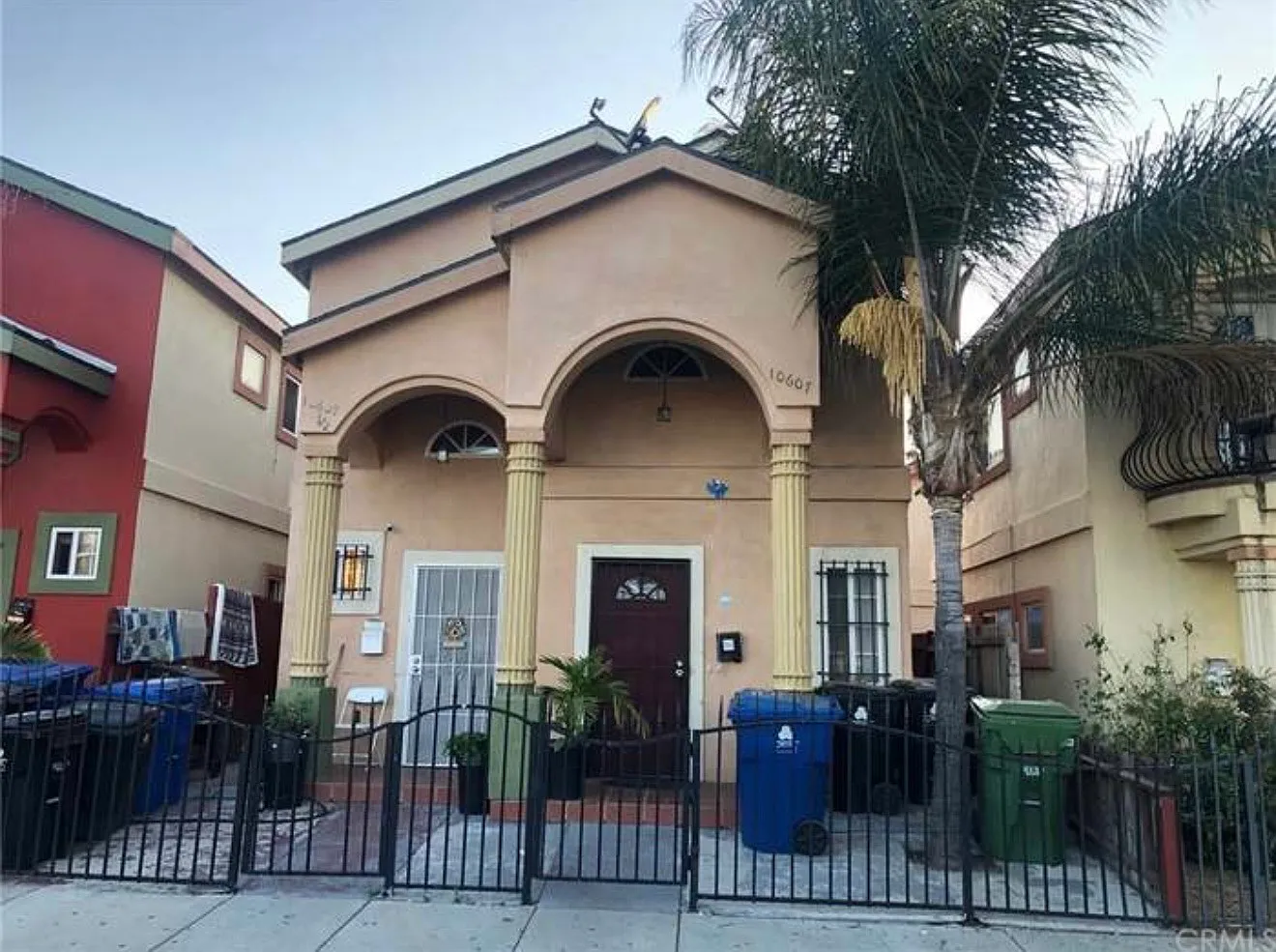 3 bed, 1972 sqft, $3,300 — Photo 1
