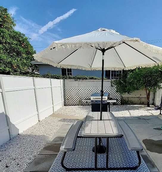 5512 Willowcrest Ave — Photo 5