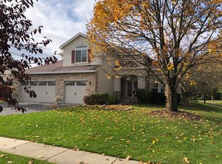 1742 Somerset Ln, Mundelein, IL 60060
