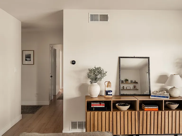 16229 Janine Dr — Photo 23