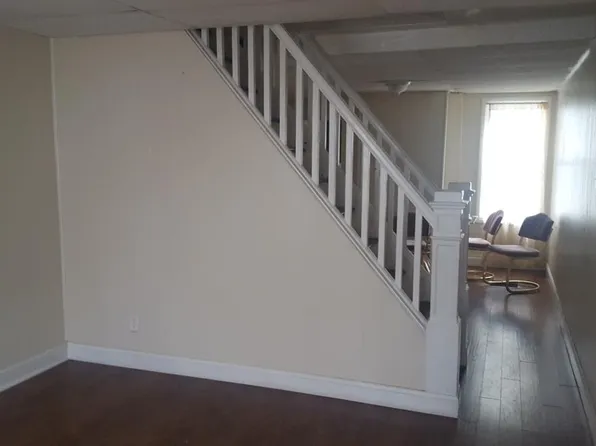 36 Randall Ave, Trenton, NJ 08611