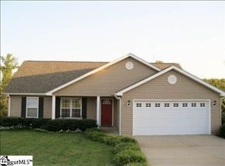 26 Cole Creek Ct, Greer, SC 29651