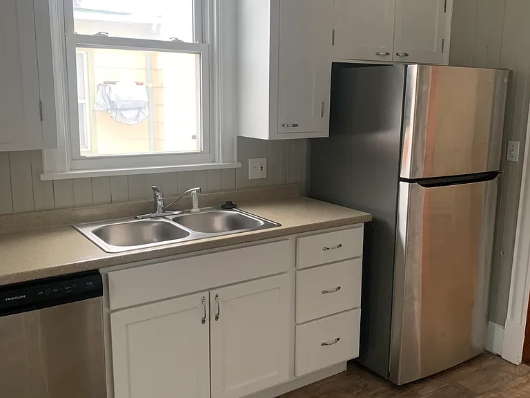 315 W Pleasant St #1 — Photo 21