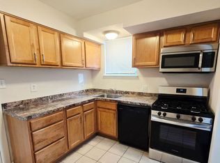 Brooke Court Apartments, Baltimore, MD 21212
