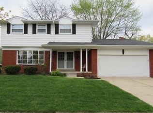 2721 Aurora St, Ann Arbor, MI 48105