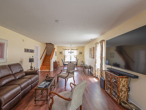 2nd image of 10301 Cerulean Dr