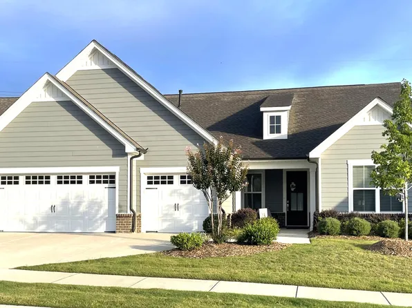 1004 Cryptic Wood Ave, Fuquay Varina, NC 27526