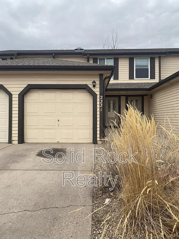 3 bed, 2.5 bath, 1546 sqft, $1,850 — Photo 1