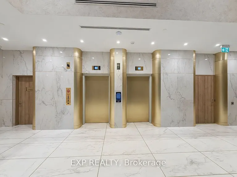 634 Church St #908 — Photo 2