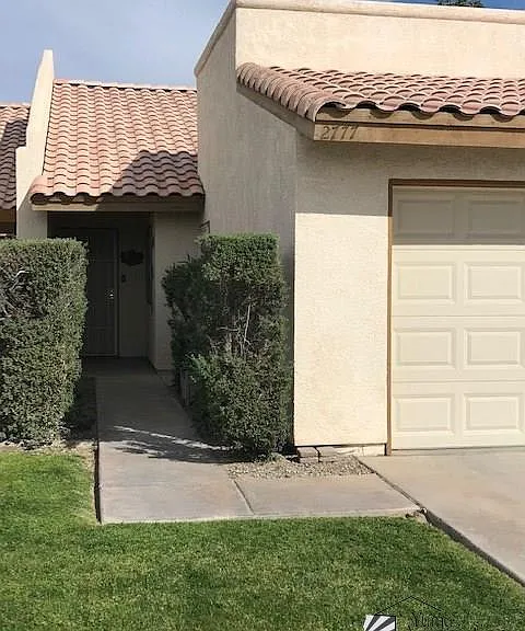 2777 S Karla Dr — Photo 2