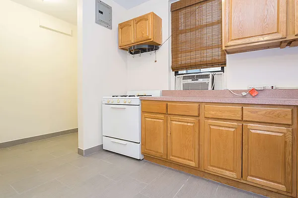 Rented by Compass | media 12