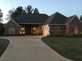 237 Fieldstone Ln, Madison, MS 39110