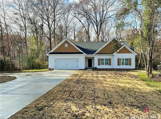 8299 Jefferson St, Commerce, GA 30529