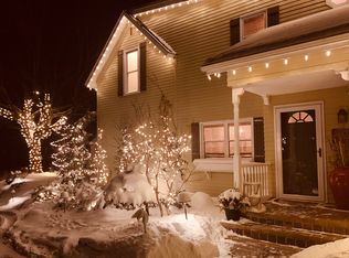 26215 Birch Bluff Rd, Shorewood, MN 55331