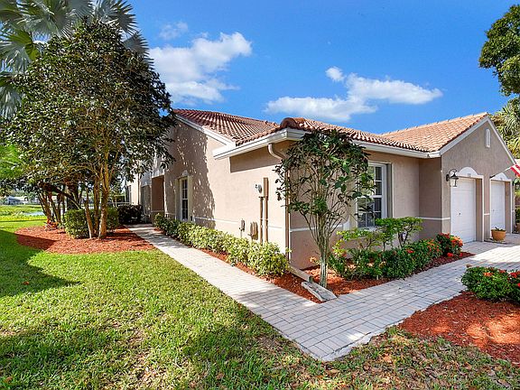 3rd image of 5102 Toscana Trail